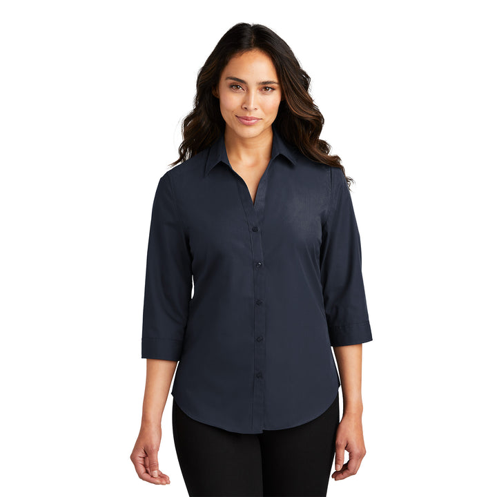 Camisa de popelín Carefree de manga ¾ para mujer - Rodeway Inn