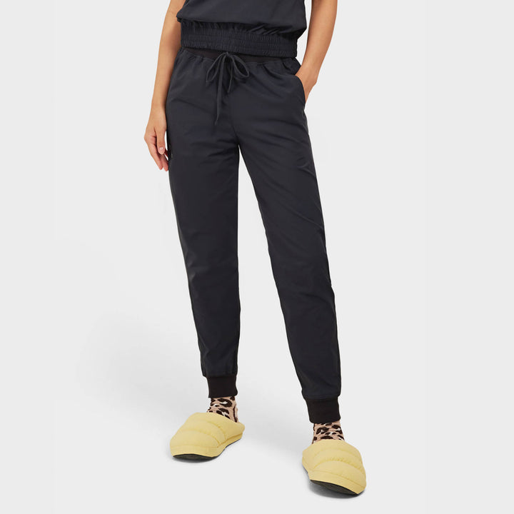 Harper Women's 6 Pocket Jogger Pant - Red Lion Hotels
